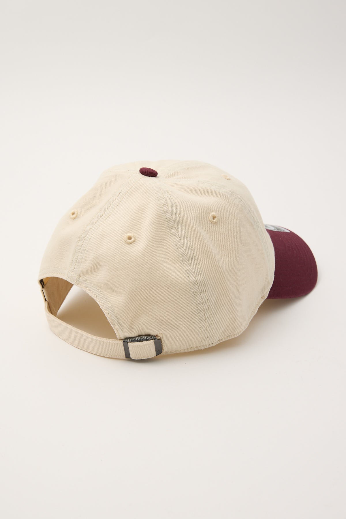 47 Brand Base Runner Two-Tone '47 Clean Up Cap NY Yankees Natural/Dark Maroon