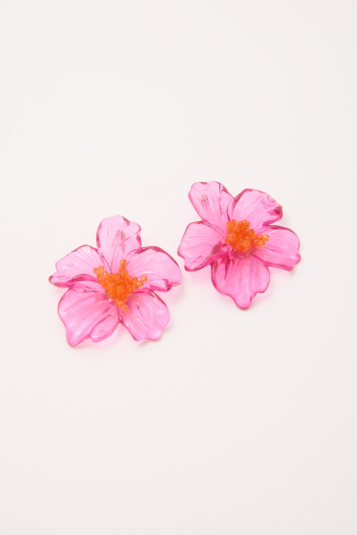 Token Petal Flower Earrings Pink